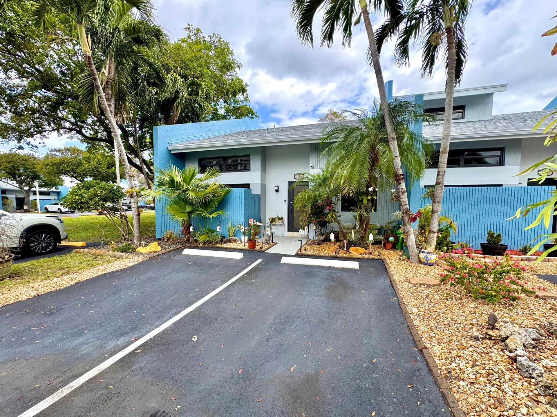 2840 S Oakland Forest Drive, Unit 2906, Oakland Park, FL 33309 Photo