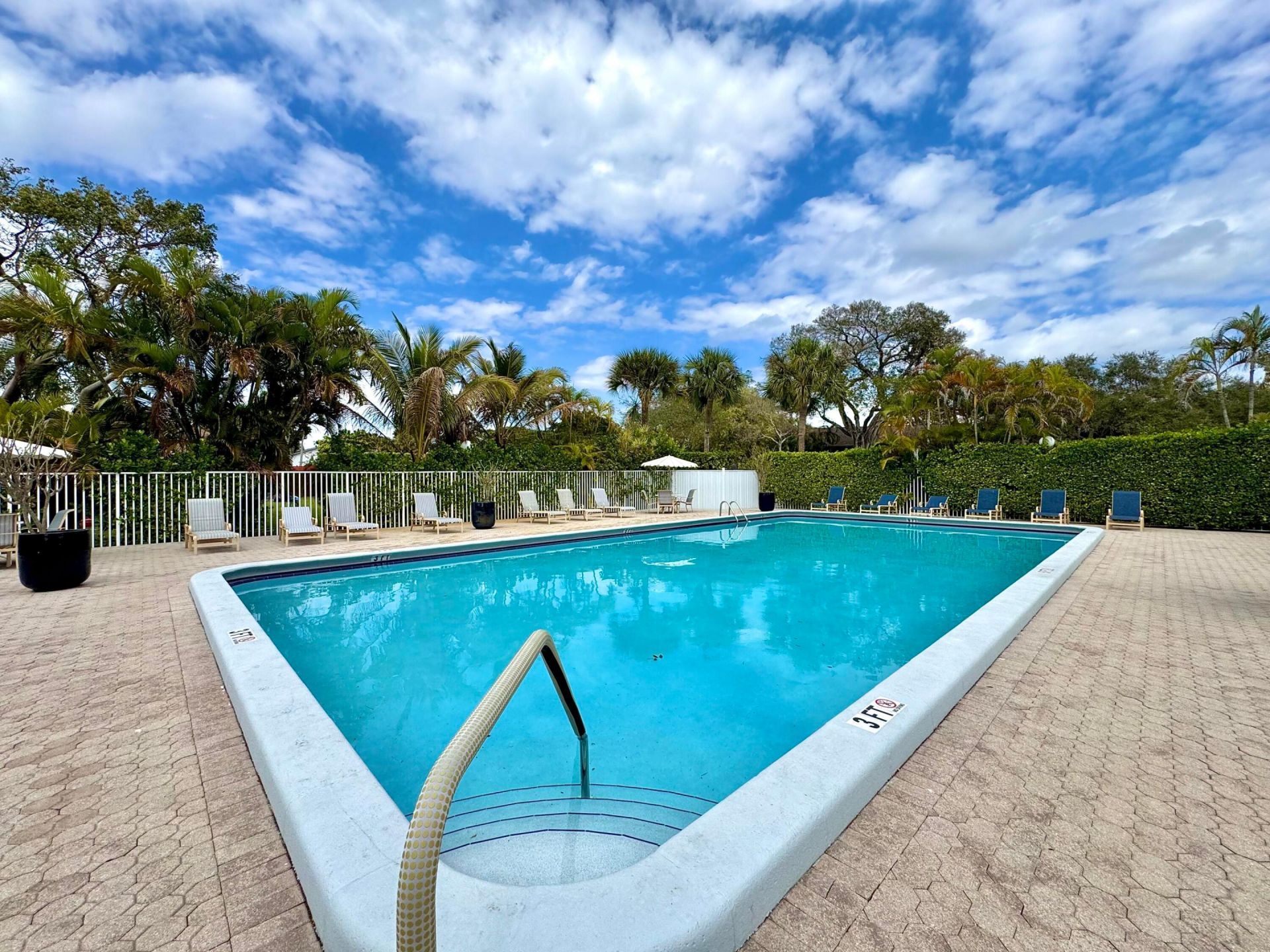 2840 S Oakland Forest Drive, Unit 2906, Oakland Park, FL 33309 Photo