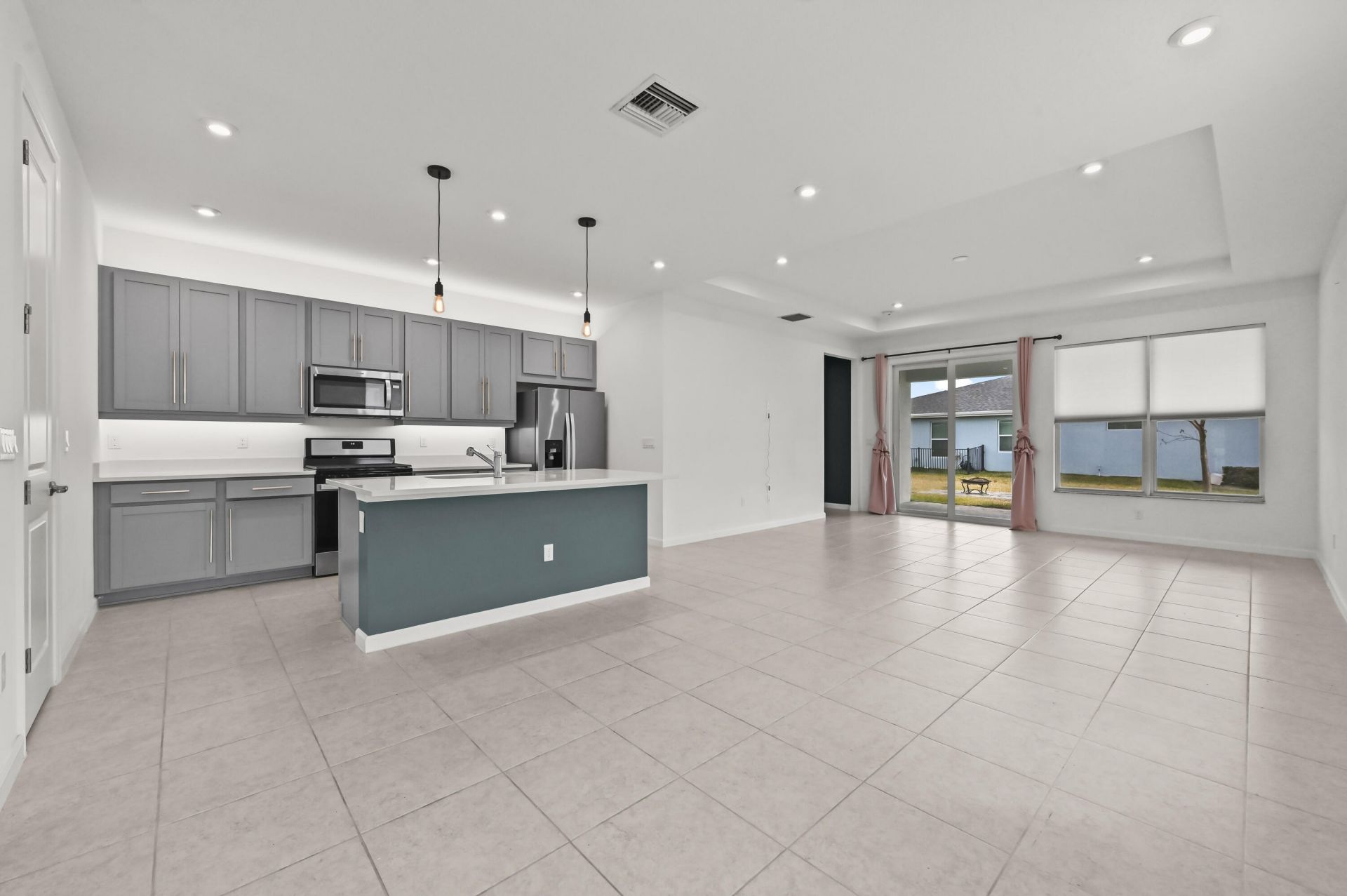 10751 SW Hensley Street, Port Saint Lucie, FL 34987 Photo