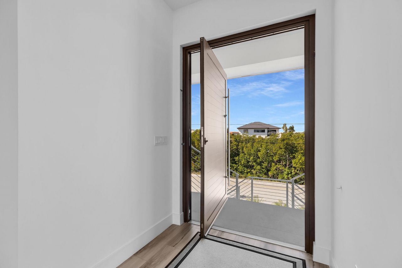 240 14th Street, Key Colony, FL 33051 Photo