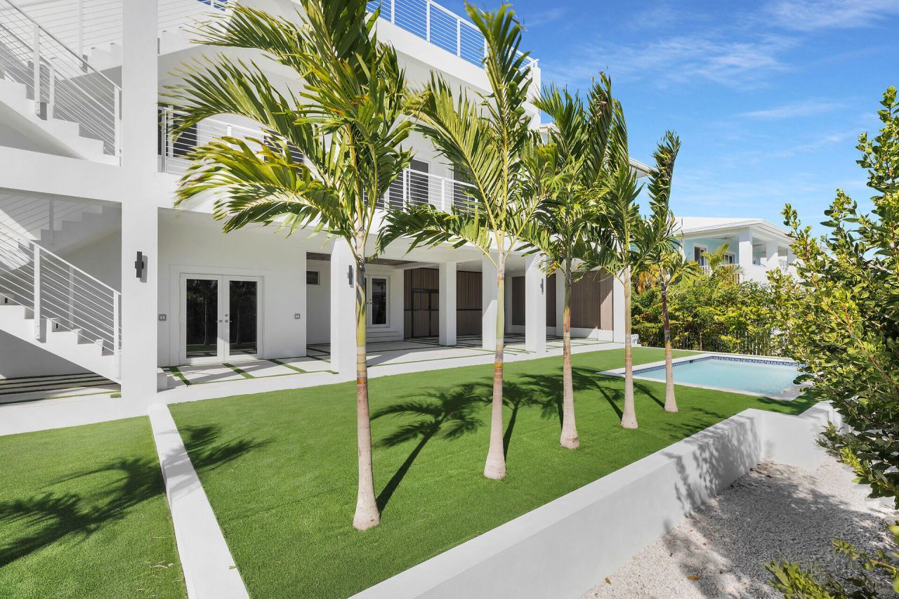 240 14th Street, Key Colony, FL 33051 Photo