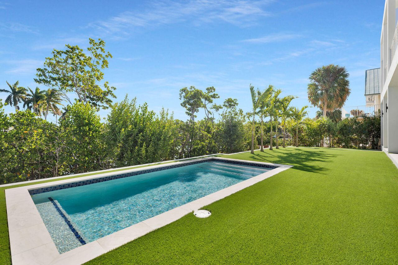 240 14th Street, Key Colony, FL 33051 Photo