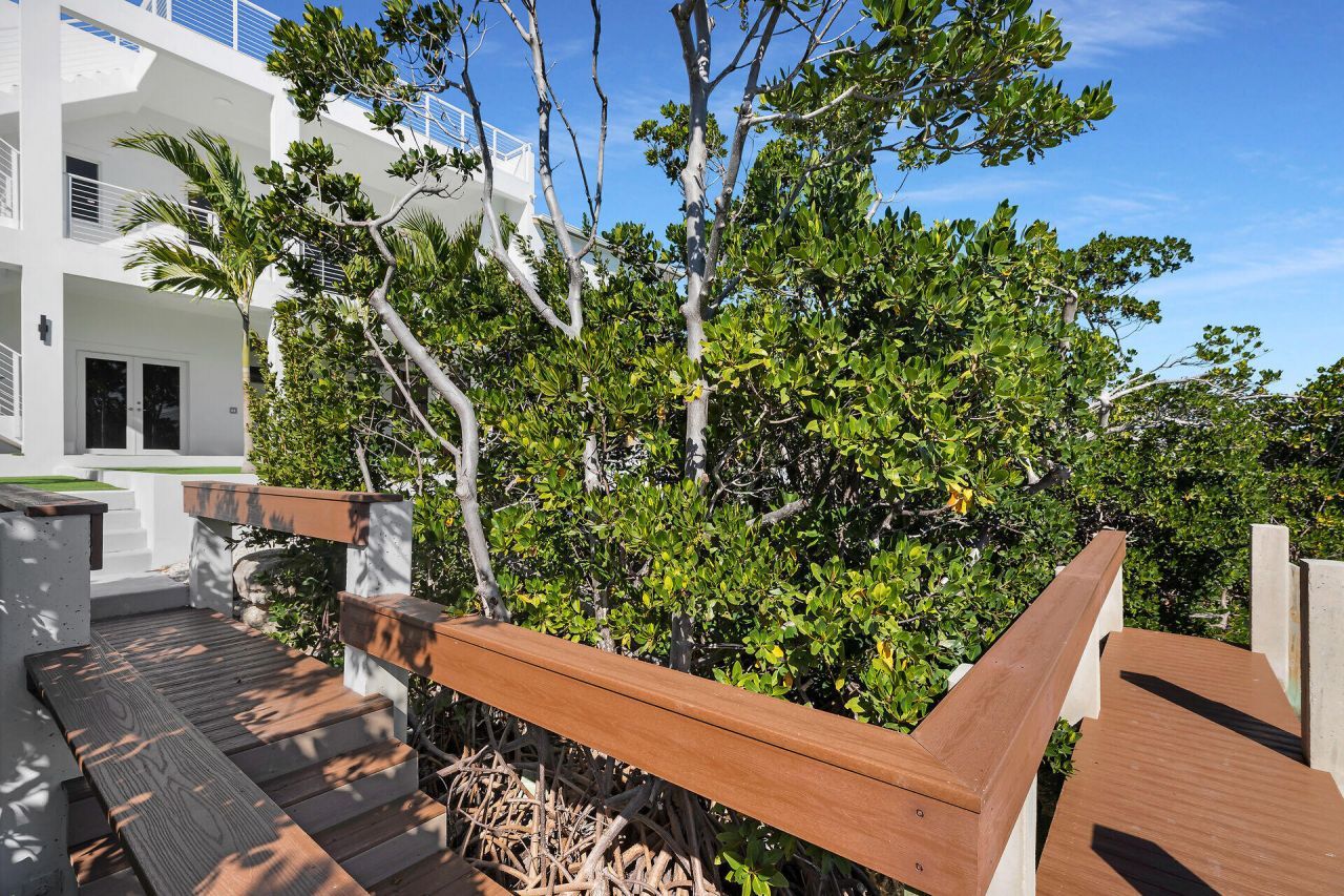 240 14th Street, Key Colony, FL 33051 Photo