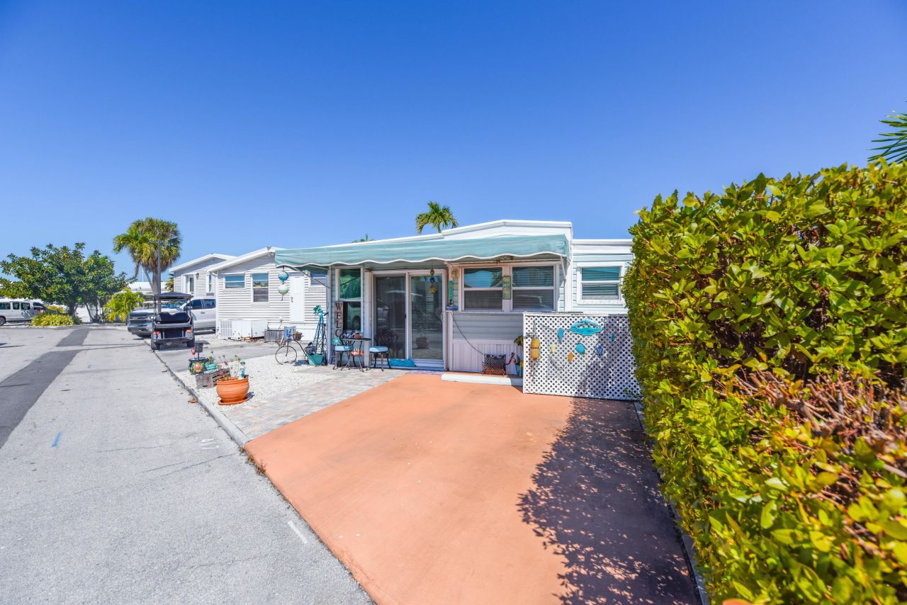 701 Spanish Main Drive, Unit 417, Cudjoe, FL 33042 Photo