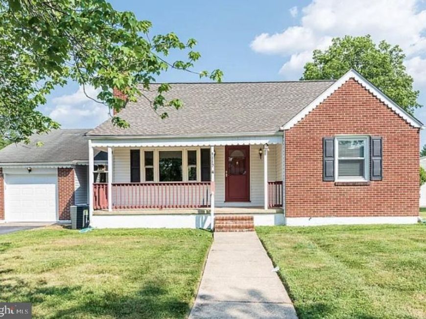 9117 Smith Avenue, Nottingham, MD 21236 Main Photo
