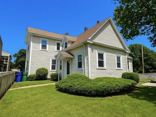 284 Melrose Street, Unit A, Newton, MA 02466