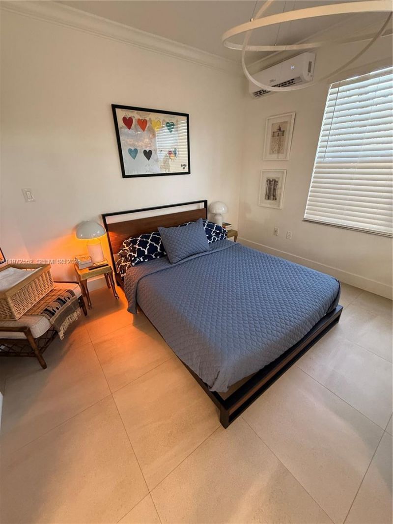 5648 SW 5th Ter , Miami, FL 33134 Photo