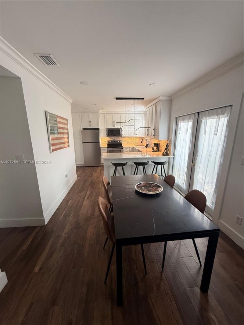 5648 SW 5th Ter , Miami, FL 33134 Photo