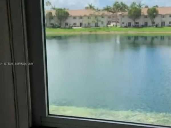 1270 SE 26th St, Unit 204, Homestead, FL 33035