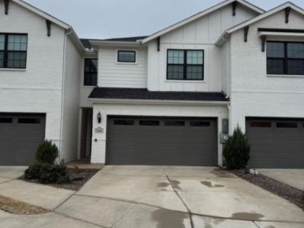 1108 Bowie Drive, Lewisville, TX 75077