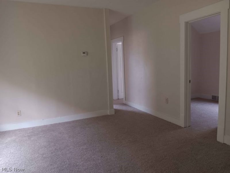 3451 W 63rd Street, Unit up, Cleveland, OH 44102 Photo 5