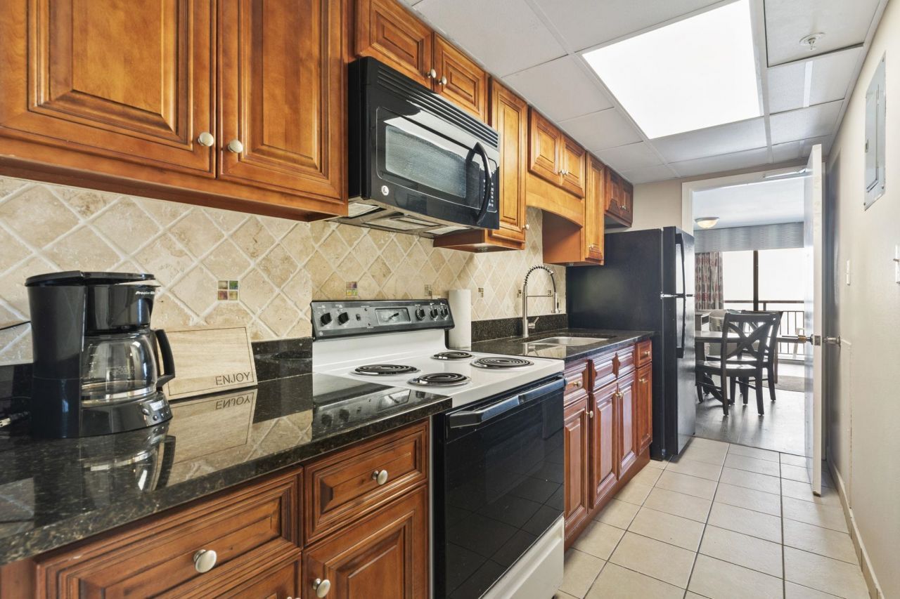 1508 S Ocean Blvd. S Photo 6