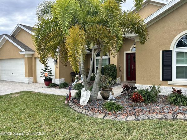 273 Wading Bird Circle SW , Palm Bay, FL 32908