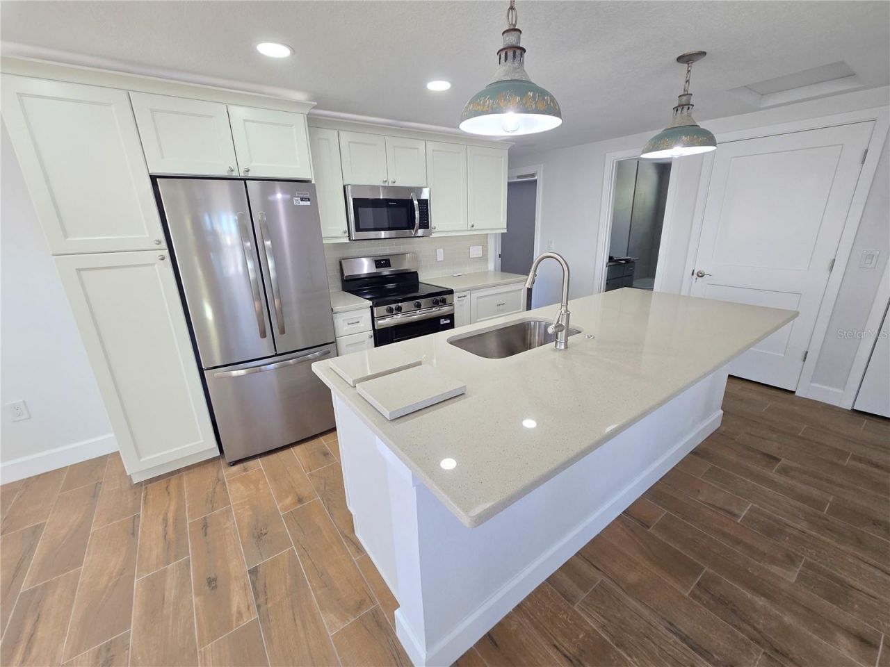 5702 Carissa Street, Unit A, Holmes Beach, FL 34217 Photo