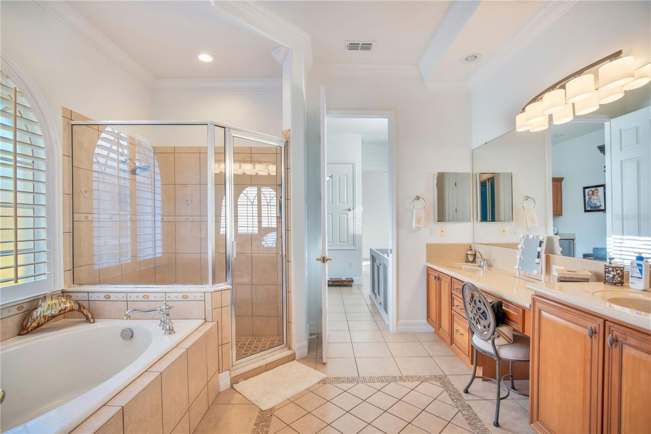 16356 Bristol Lake Circle , Orlando, FL 32828 Photo