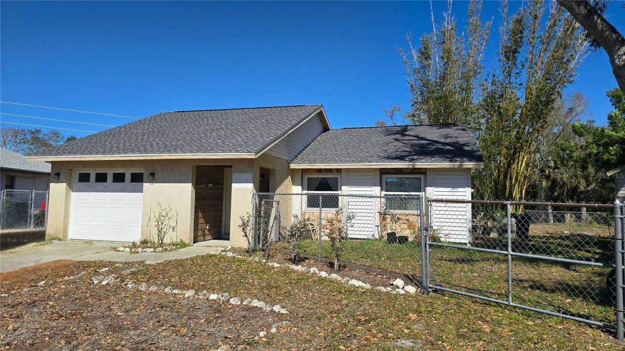 4628 Ashberry Drive, Sarasota, FL 34234 Photo