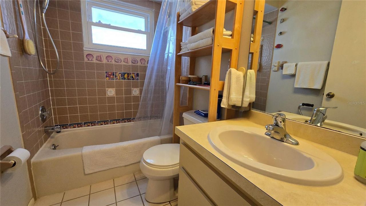 4628 Ashberry Drive, Sarasota, FL 34234 Photo