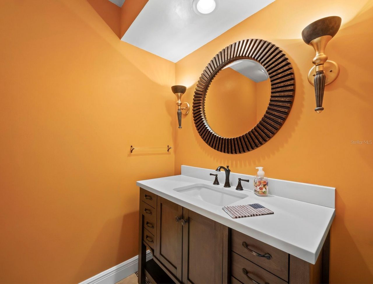 3435 Winding Oaks Drive, Unit 18, Longboat Key, FL 34228 Photo