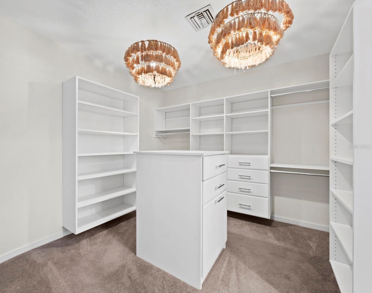 3435 Winding Oaks Drive, Unit 18, Longboat Key, FL 34228 Photo