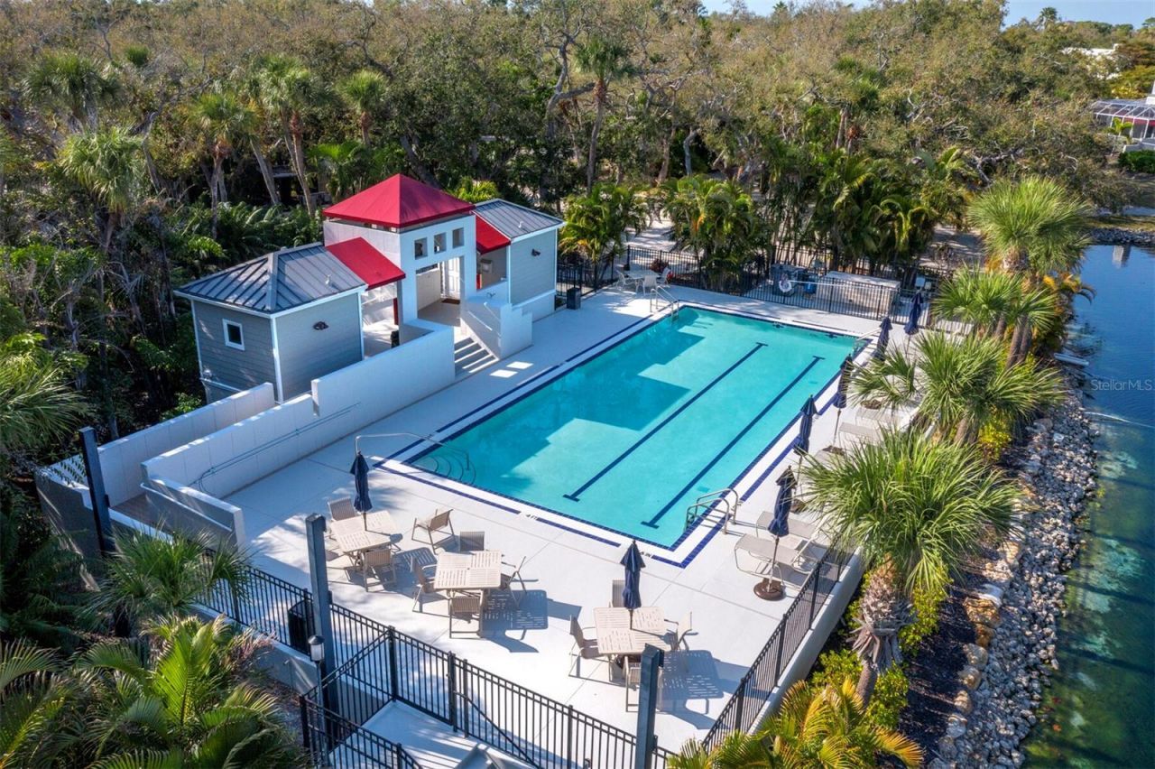 3435 Winding Oaks Drive, Unit 18, Longboat Key, FL 34228 Photo