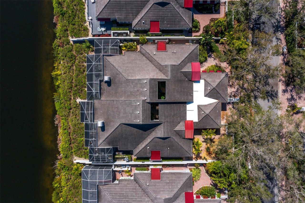 3435 Winding Oaks Drive, Unit 18, Longboat Key, FL 34228 Photo