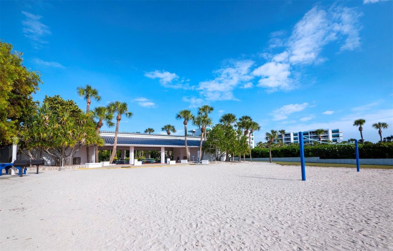 3435 Winding Oaks Drive, Unit 18, Longboat Key, FL 34228 Photo