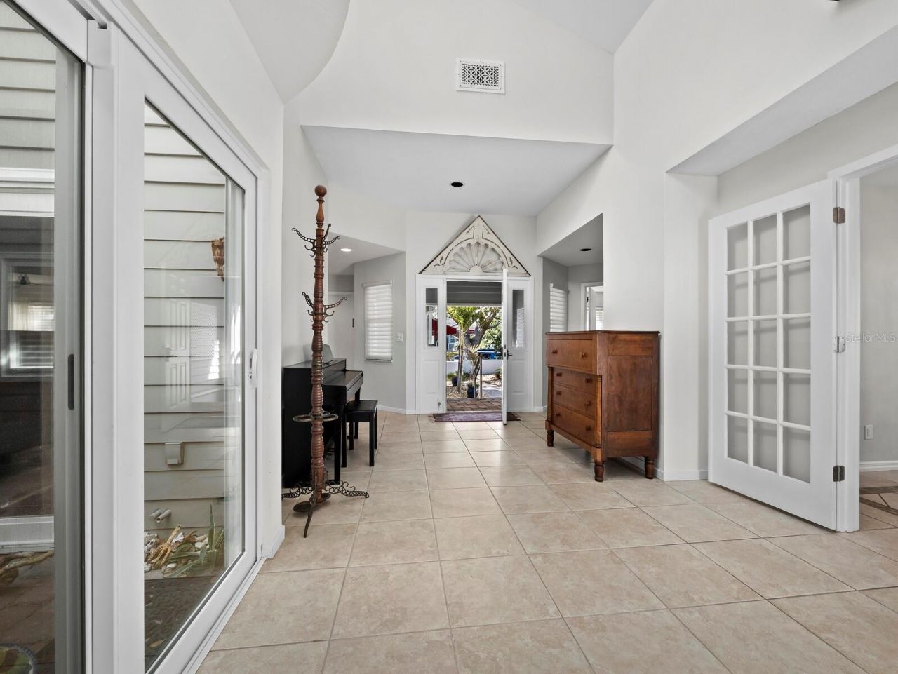 3435 Winding Oaks Drive, Unit 18, Longboat Key, FL 34228 Photo