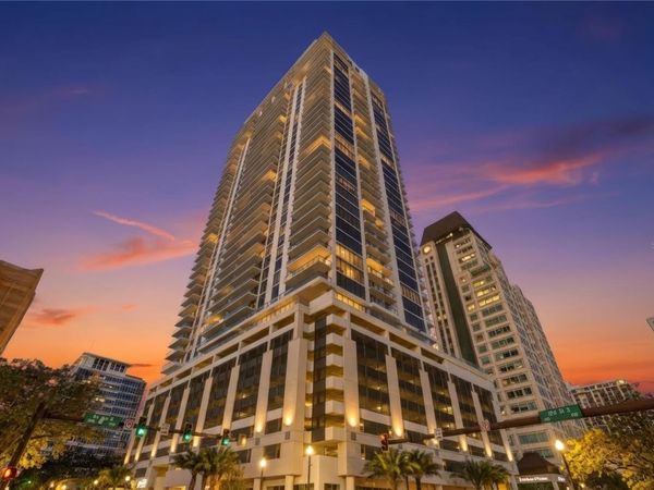 275 1ST AVENUE S, Unit 3908, ST PETERSBURG, FL 33701