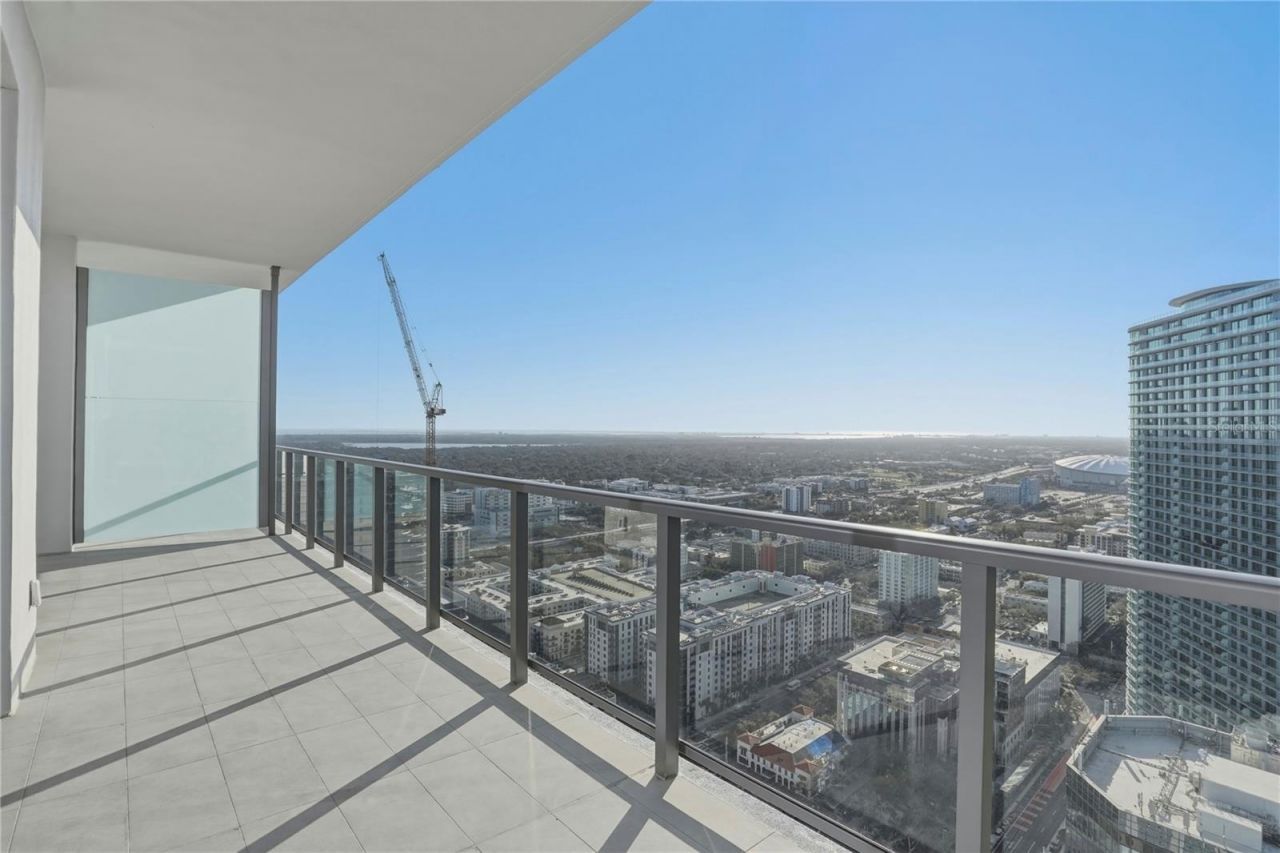 275 1st Avenue S, Unit 3908, Saint Petersburg, FL 33701 Photo