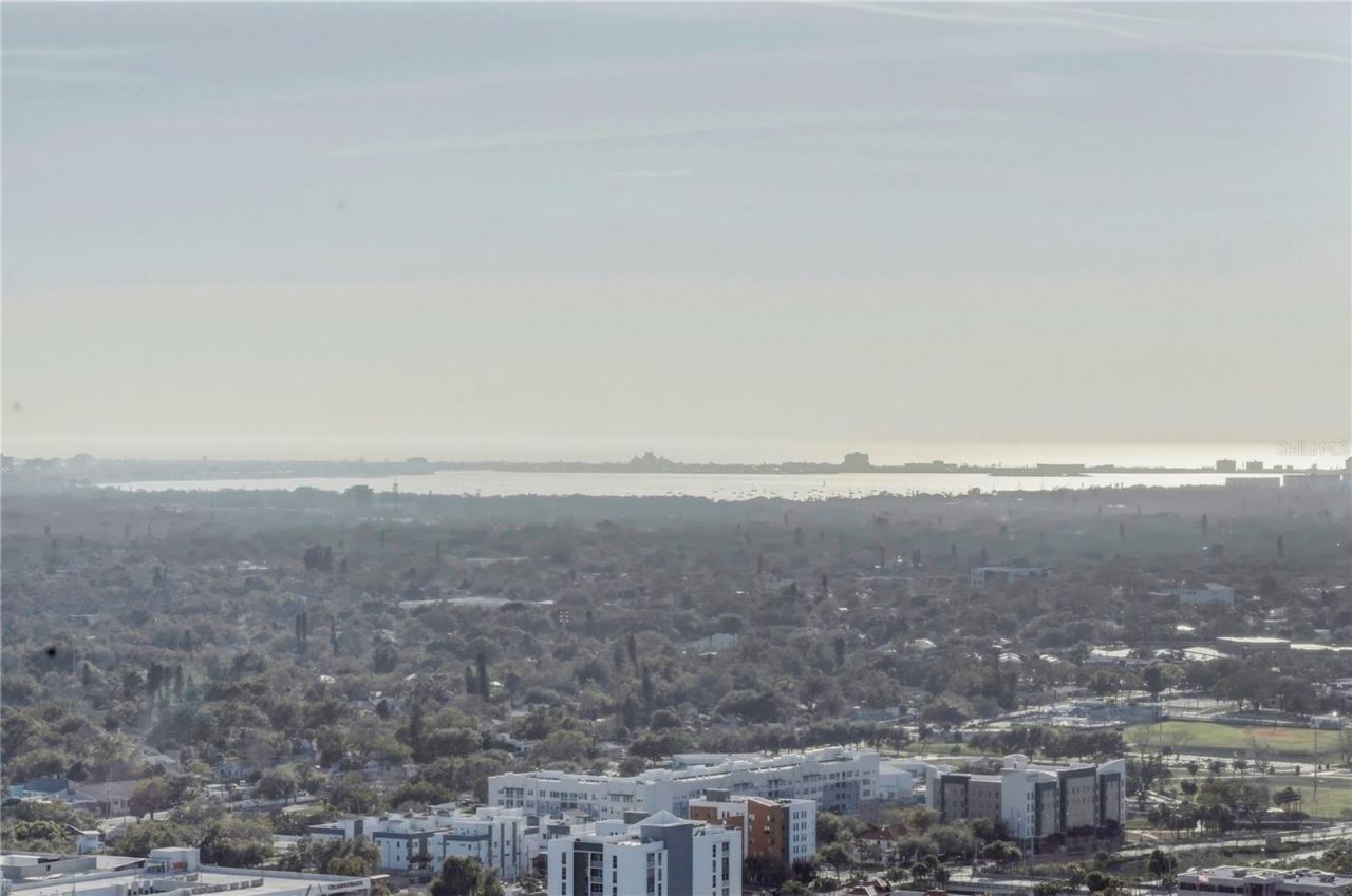 275 1st Avenue S, Unit 3908, Saint Petersburg, FL 33701 Photo