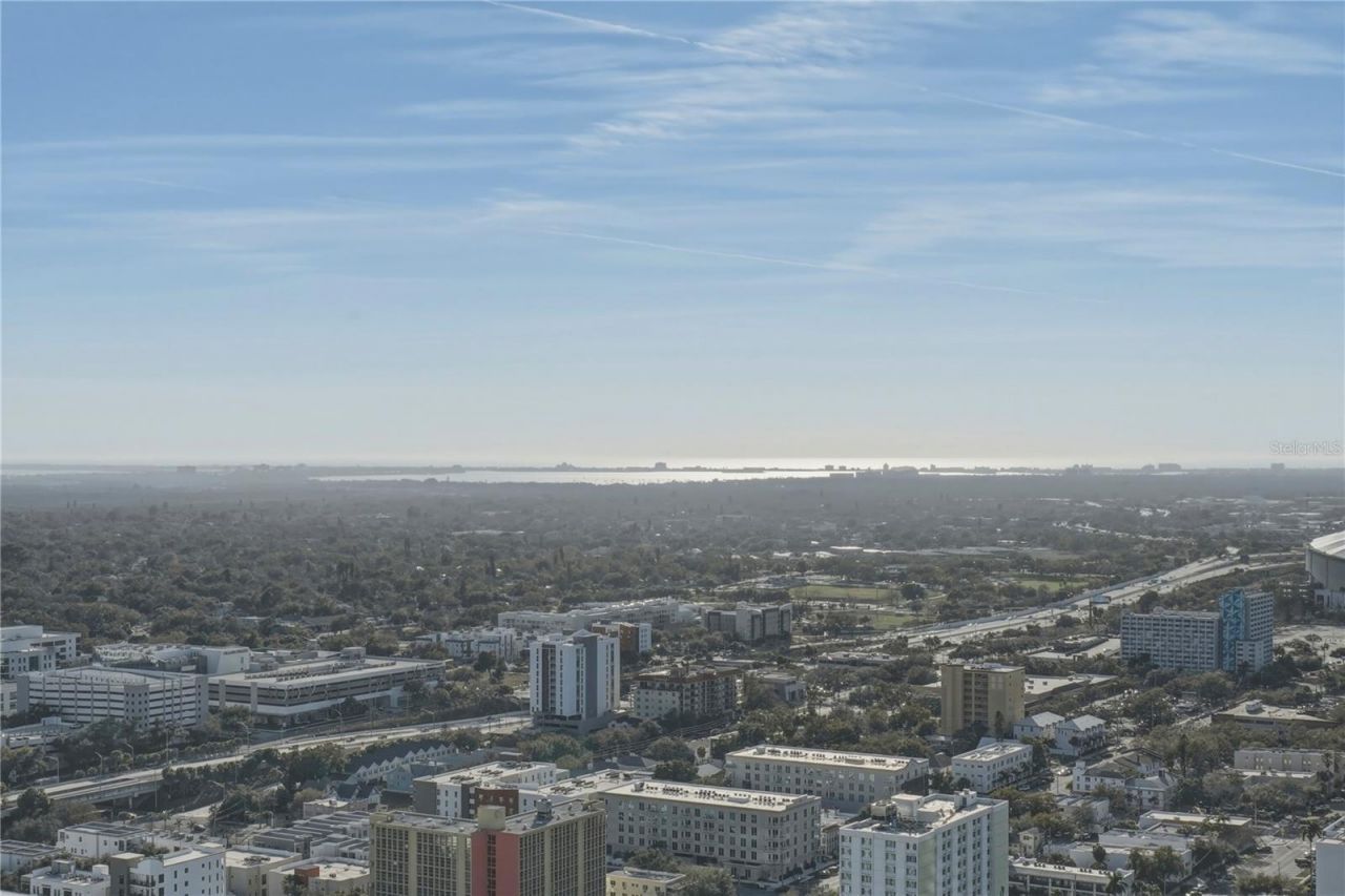 275 1st Avenue S, Unit 3908, Saint Petersburg, FL 33701 Photo