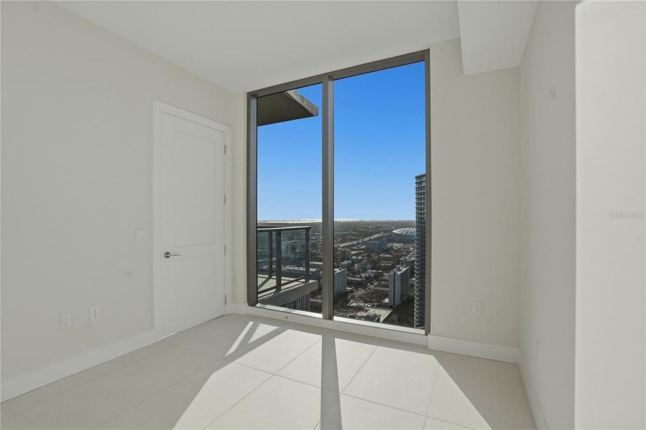 275 1st Avenue S, Unit 3908, Saint Petersburg, FL 33701 Photo