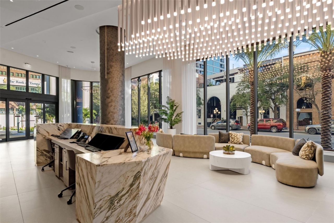 275 1st Avenue S, Unit 3908, Saint Petersburg, FL 33701 Photo