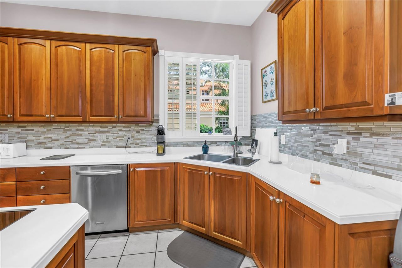 4930 Sandpiper Lane S, Saint Petersburg, FL 33711 Photo