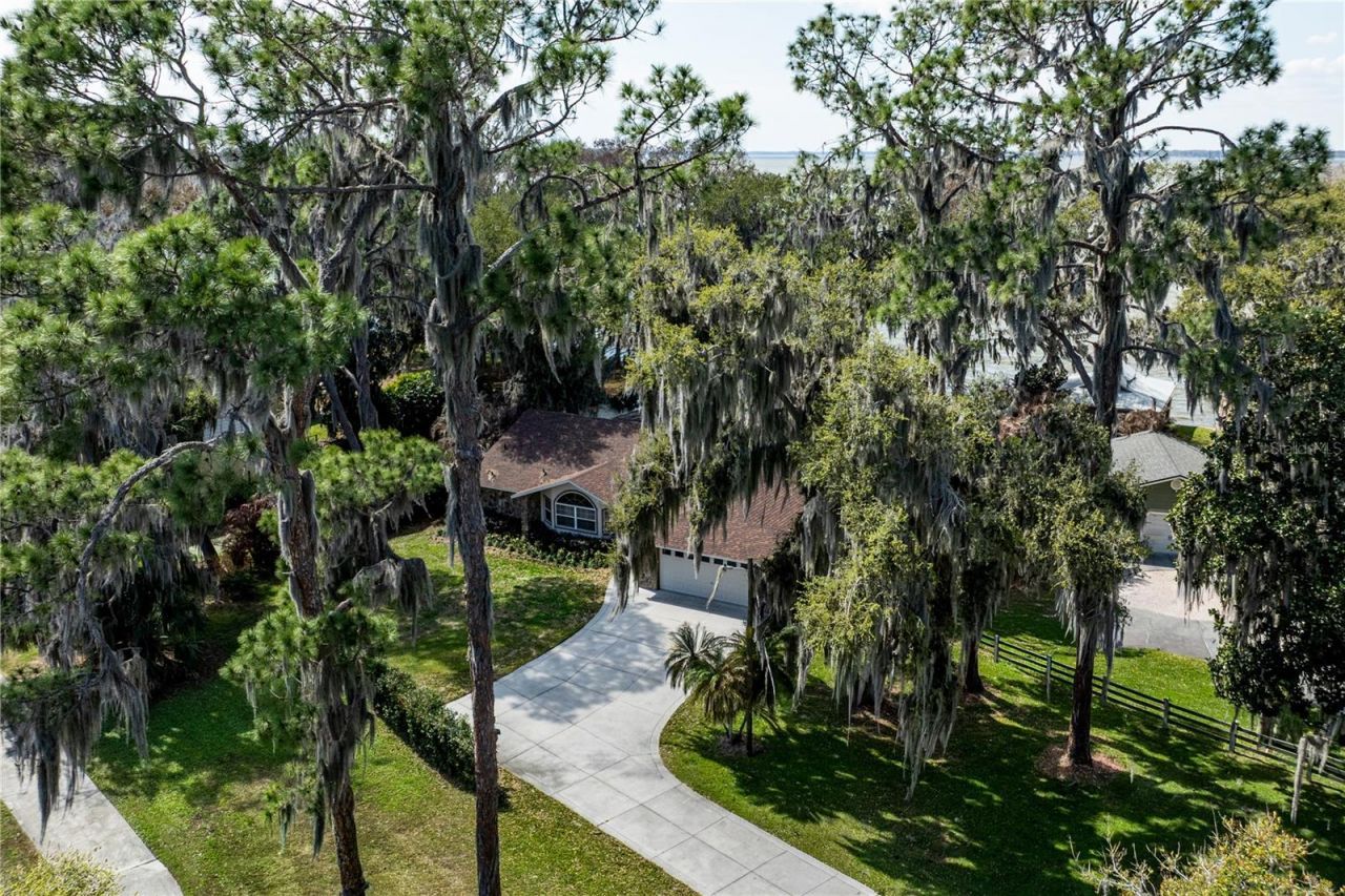 11322 Dead River Road, Tavares, FL 32778 Photo