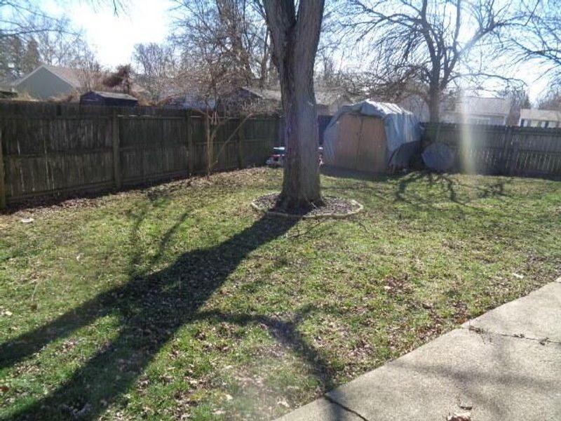 4560 Stonehedge Road , Columbus, OH 43231 Photo 27