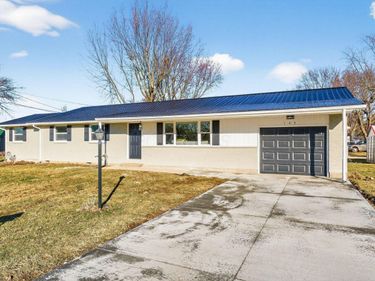 145 S Pine Street, Lakeview, OH 43331