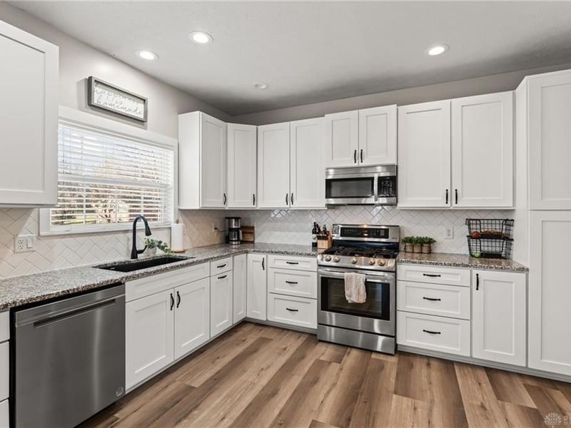 2331 Wedgewood Drive, Beavercreek, OH 45434 Photo 19