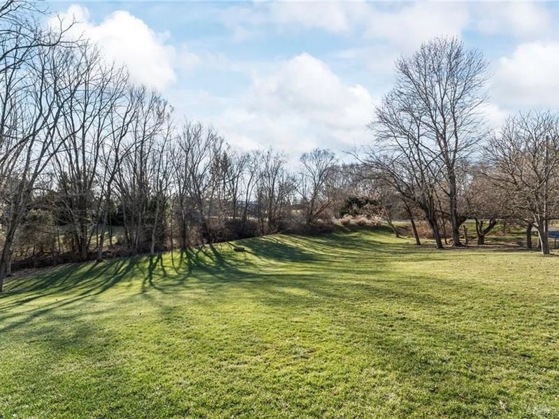 2331 Wedgewood Drive, Beavercreek, OH 45434 Photo 54