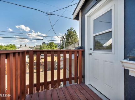 911 F Street, Sparks, NV 89431 Photo