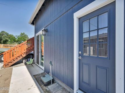 911 F Street, Sparks, NV 89431 Photo