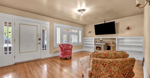 911 F Street, Sparks, NV 89431 Photo