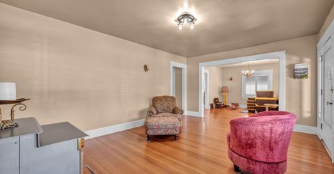 911 F Street, Sparks, NV 89431 Photo