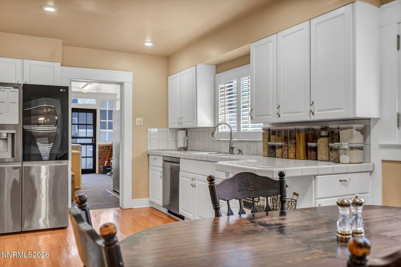 911 F Street, Sparks, NV 89431 Photo