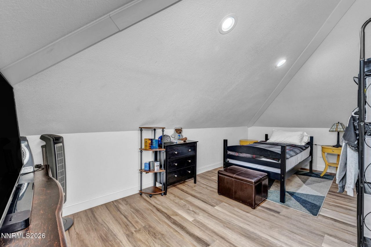 911 F Street, Sparks, NV 89431 Photo