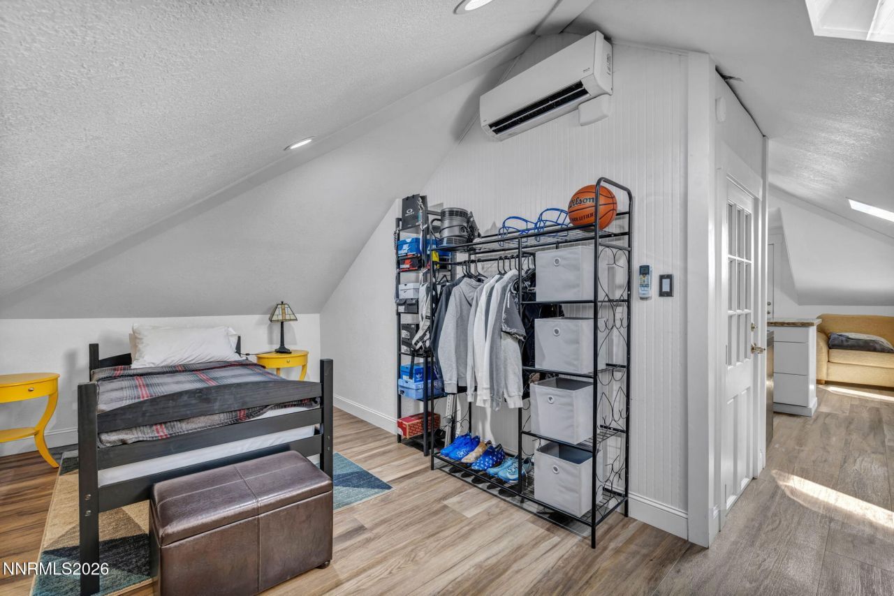 911 F Street, Sparks, NV 89431 Photo