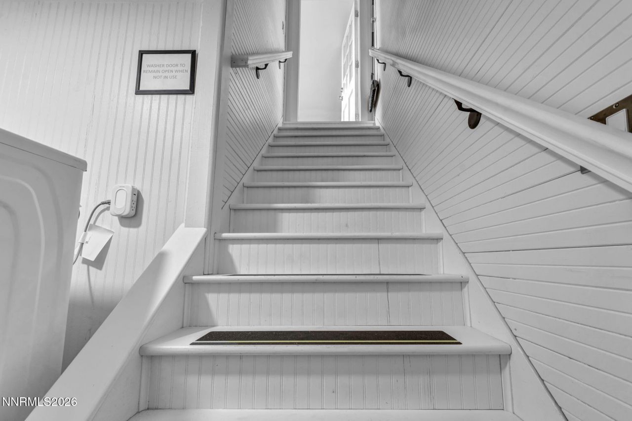 911 F Street, Sparks, NV 89431 Photo