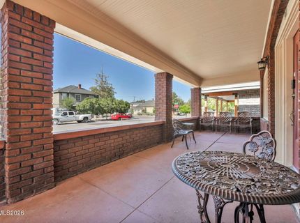 911 F Street, Sparks, NV 89431 Photo