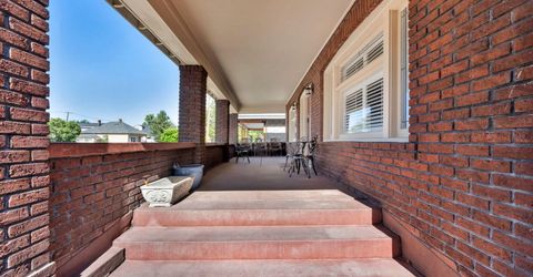 911 F Street, Sparks, NV 89431 Photo