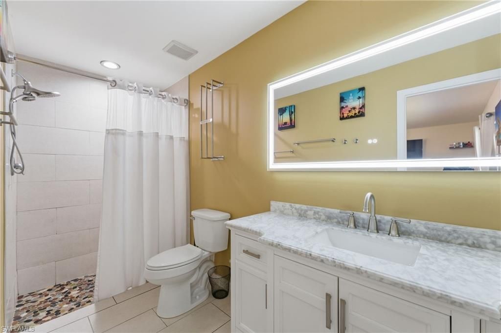 526-528 SE 5th Pl, Cape Coral, FL 33990 Photo